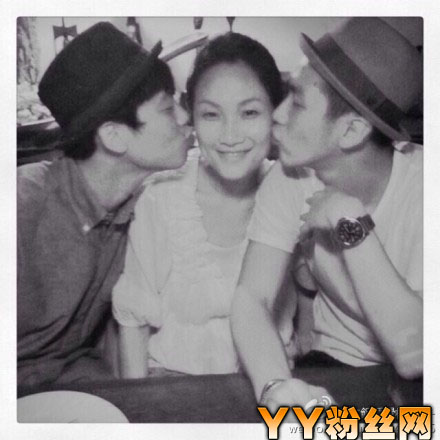 柯震东哥哥柯家洋俩人合照曝光 柯家洋微博资料年龄多大身高