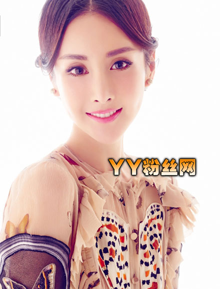 ��Ů�������ĸ������Ͻ��ο��� ����������ǰ����Ƭ�Ա�