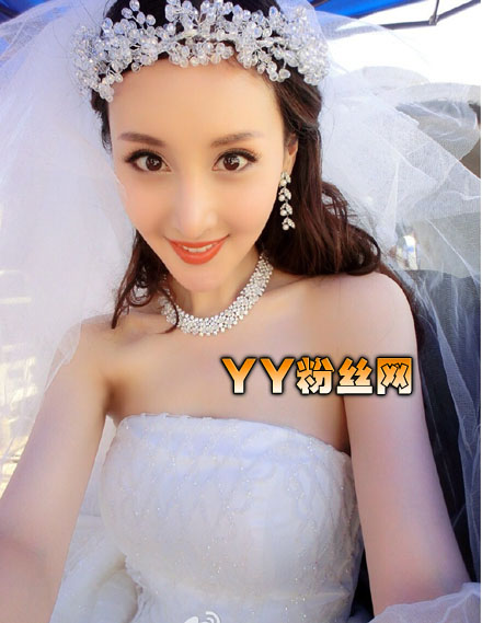 ��Ů�������ĸ������Ͻ��ο��� ����������ǰ����Ƭ�Ա�