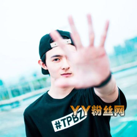 大学生了没萧兆亘女友照片 看见你的声音萧兆亘个人资料微博身高