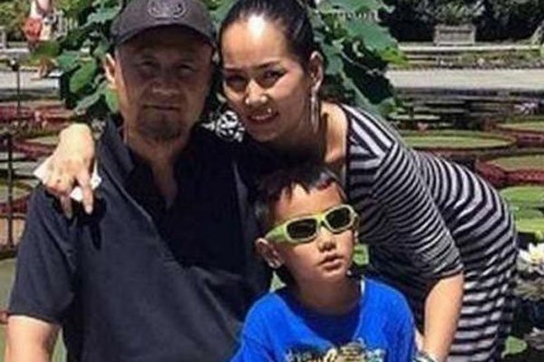 腾格尔女儿去世原因 失去自己的孩子那是一种撕心裂肺的疼