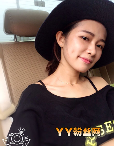 �ǳ�����������Ů����߹΢������ �ֳ������ƶ�������ͮ