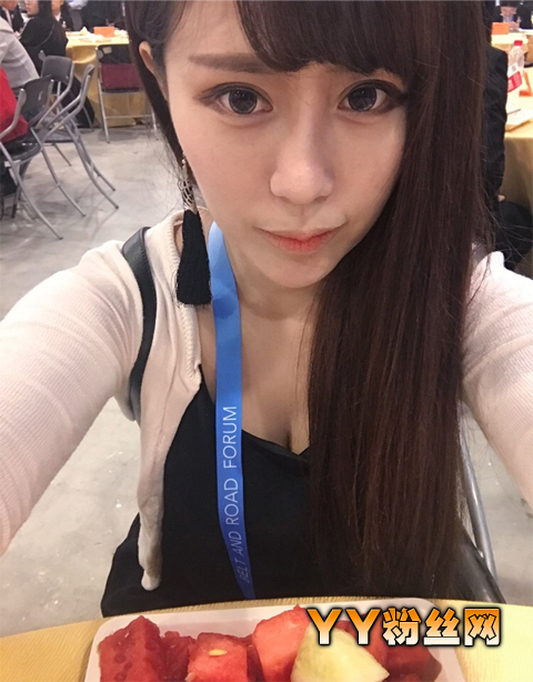 非诚勿扰王月诗超美生活照片 王月诗个人资料身高