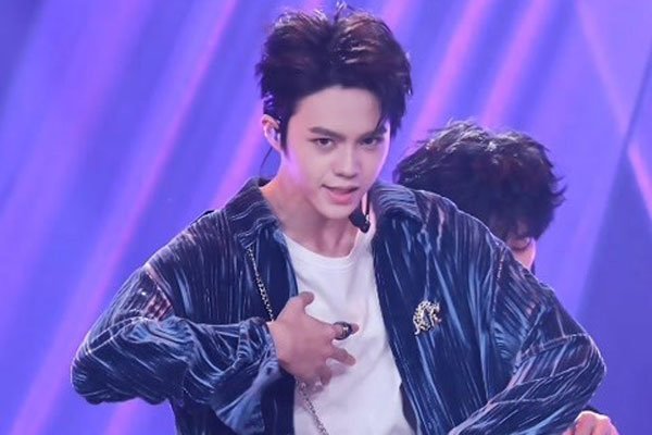 �ഺ������θ������� ��һö���ӱ��������