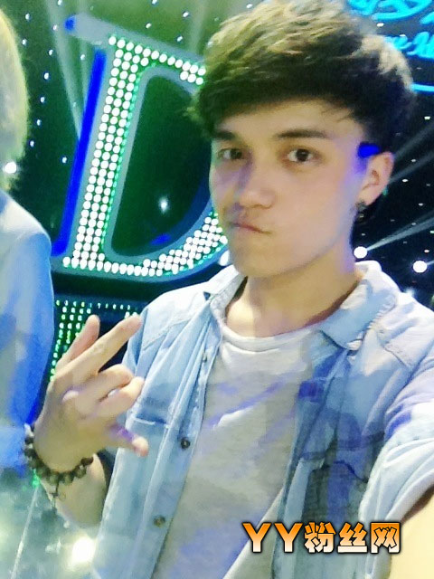 �й���֮��������΢��������Ƭ���� ������Ů����˭