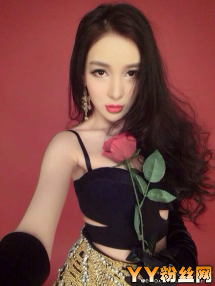 郭美美澳门欠赌债2.6亿世界杯赌球被抓 郭美美真实照片