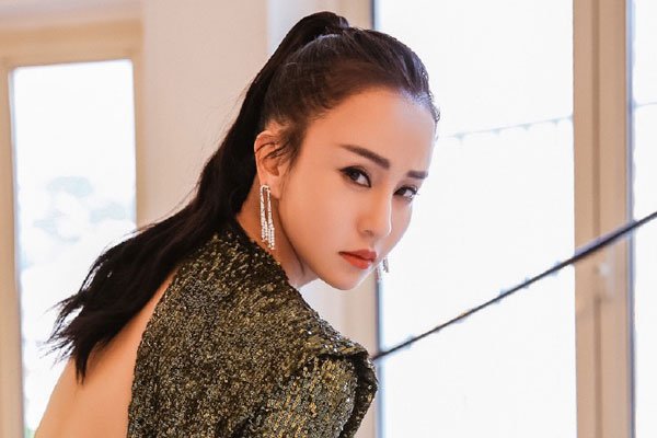 母其弥雅经纪人立飞吗 母其弥雅是哪个少数民族的