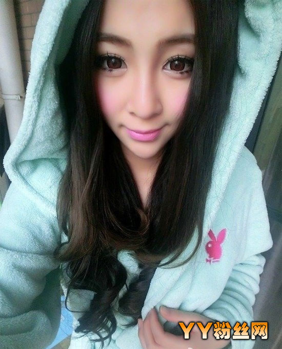 爱情传送带王晶资料 幼儿教师王晶热舞也疯狂