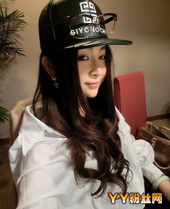 爱情传送带王晶资料 幼儿教师王晶热舞也疯狂