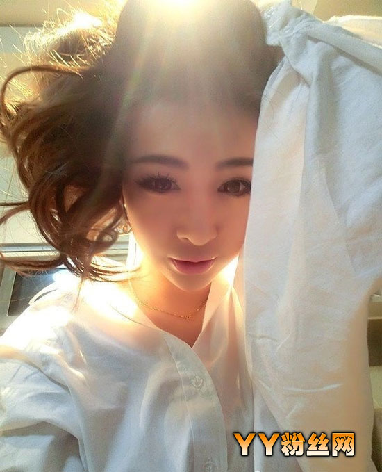 爱情传送带王晶资料 幼儿教师王晶热舞也疯狂