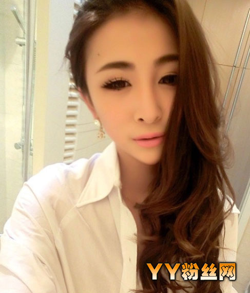 爱情传送带王晶资料 幼儿教师王晶热舞也疯狂