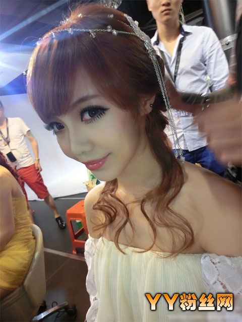 ����΢������ ��Ů���㳡����������˭ ��������ֱ�����ַ