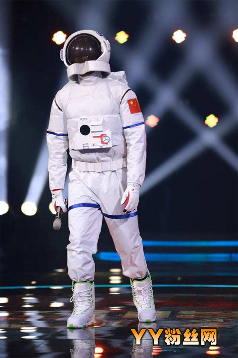 蒙面唱将猜猜猜太空行者是谁是孙杨吗 真实身份看看身高就晓得了