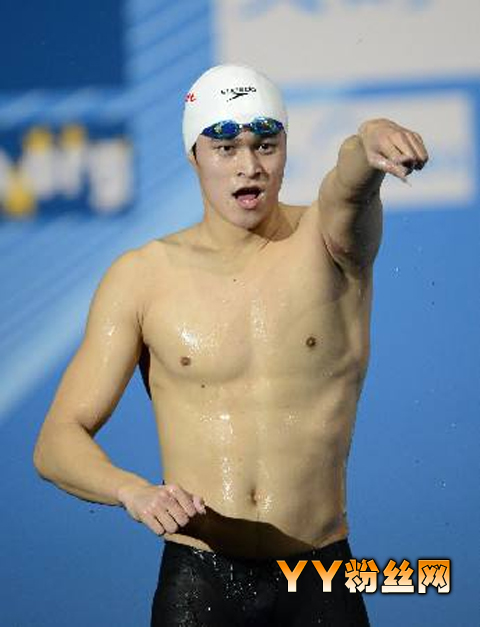 蒙面唱将猜猜猜太空行者是谁是孙杨吗 真实身份看看身高就晓得了