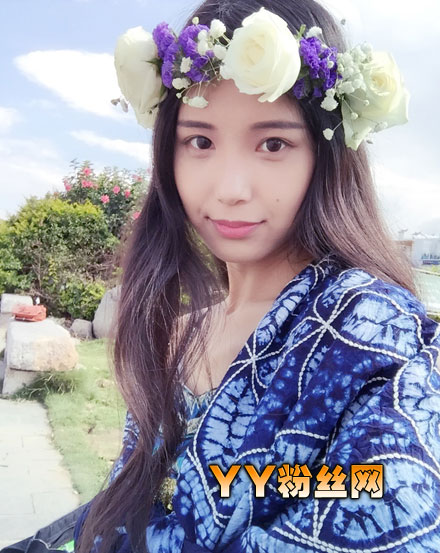 爱上超模萝莉女神张昊玥个人资料 张昊玥清纯女神文艺范儿十足