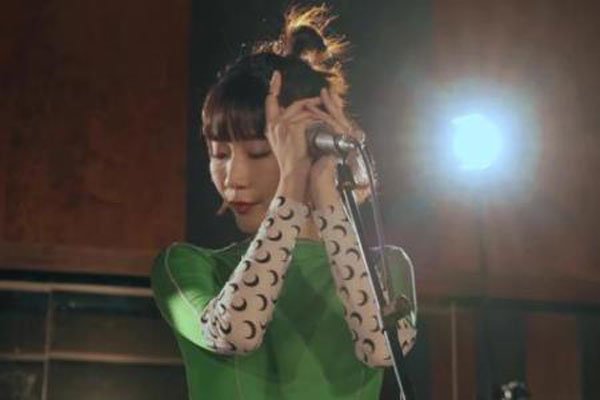 �Ҽ��ǹ�ŮƬβ����ʲô �������Ը��һ��Ů����ͬ