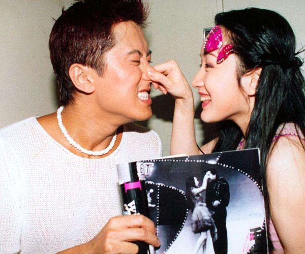 ����Ө���Ϲ���˭ �����Ĺ�ȥ������ҵ�ϵİ���ʯ