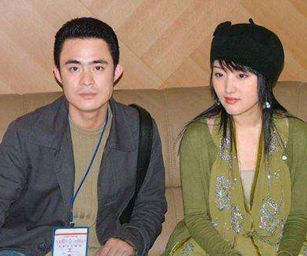 ����Ө���Ϲ���˭ �����Ĺ�ȥ������ҵ�ϵİ���ʯ