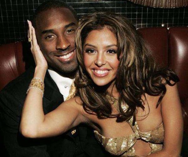 �Ʊ������ǰ��˻��Ǻ��� �������Ҹ���Ů��