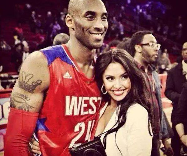 科比老婆是白人还是黑人 曾经最幸福的女人