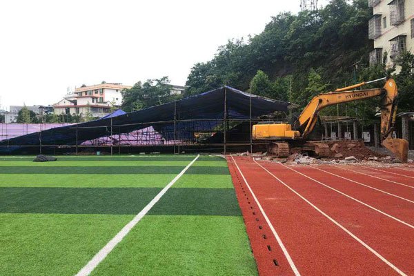 操场埋尸案是怎么回事 黑势力保护伞邓世平惨遭杀害