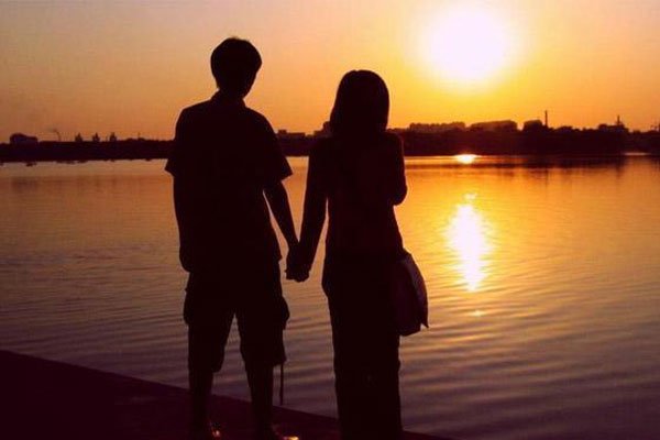 ������С��������ô�� ��β�����ɫ��ıȡ�������