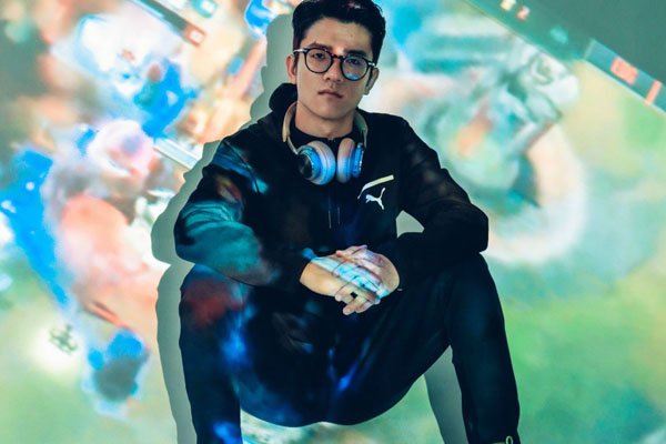 lol若风一年能赚多少钱 顶级主播月入千万