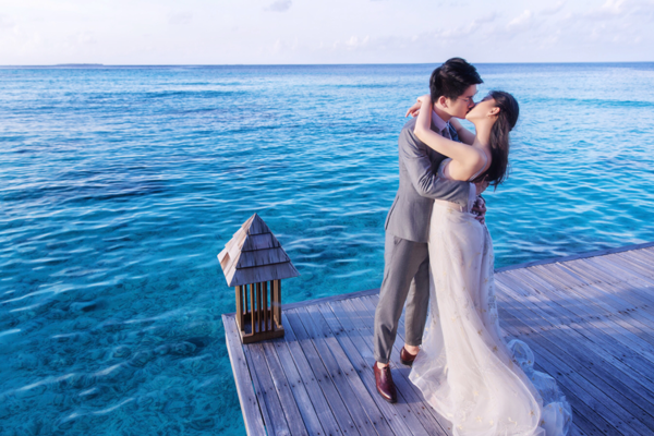 lol若风一年能赚多少钱 顶级主播月入千万