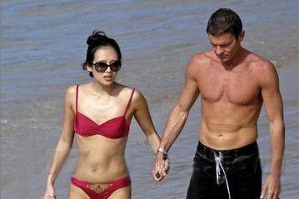 ������viviɳ̲ȫͼ ���ƨ�ɶ�¶������