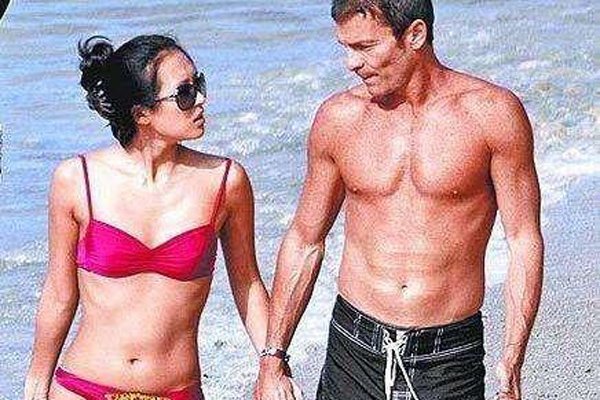 ������viviɳ̲ȫͼ ���ƨ�ɶ�¶������