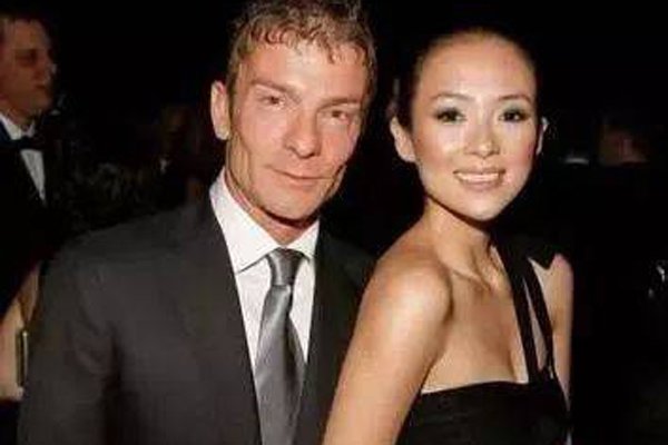 ������viviɳ̲ȫͼ ���ƨ�ɶ�¶������