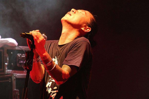 ʹ���߻���������ô����ȥ�� ����Ů����������ʹ����