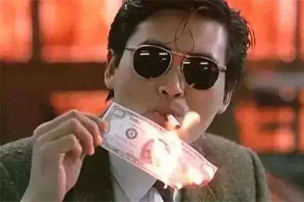 ���ϴ�24Ů�������� ��Щ���񻹻�Ծ����̨