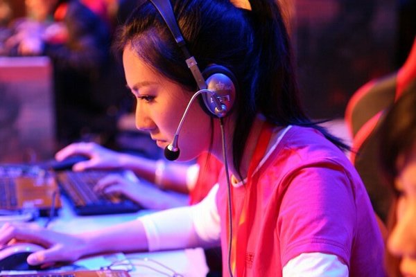 张翔玲结婚了吗 找了一个幕后工作者结婚