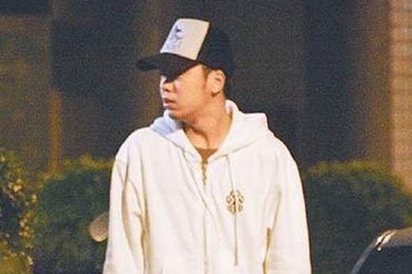 ������������˭ ������Ļ����ϵ�Ҳ�Ȳ���