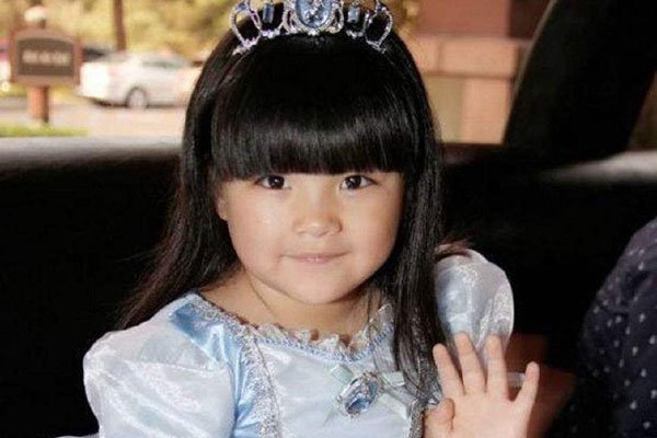 ��ʫ�䳰��Ҧ��Ů�� û�н�������һ��ѧУ��