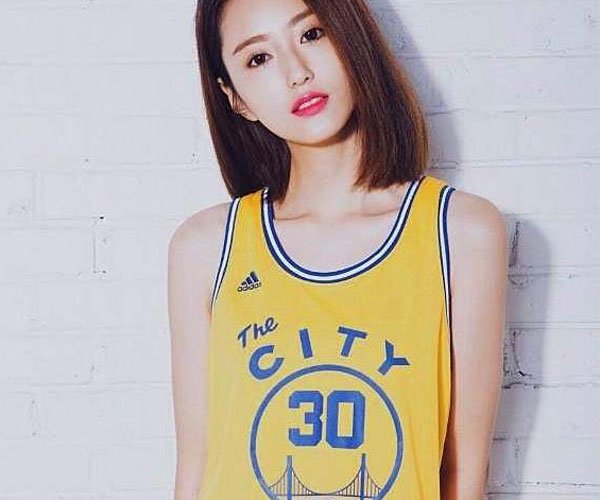 ��Ѷֱ����nbaŮ����ѩ����˭���� ��ô���ǿ����ǿ���