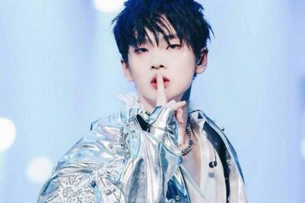 �������������� �����ô��ʵ�׾��ĺ�Ů����һ��