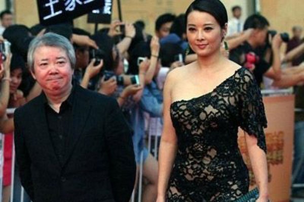 �������й�����Ů�� Ů�����ߺ�̺���������ڿ������