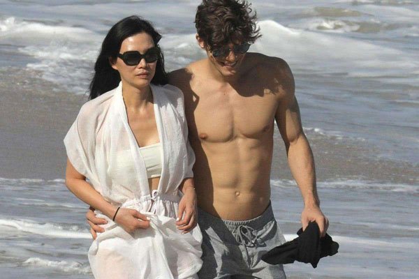 邓文迪的魅力到底在哪 她的知趣一般人想不到