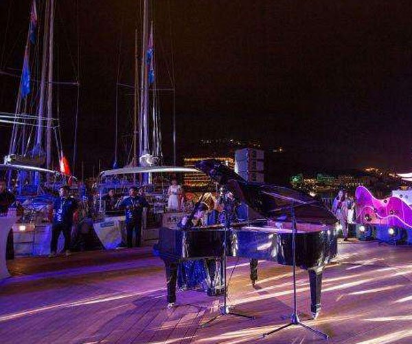 ���Ǻ���ʢ��108����� �̼��ļ��޾��Ǳ�̬��