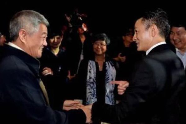 ��ӿ�����»�ͼƬ �����Ǵ��п���˭�������