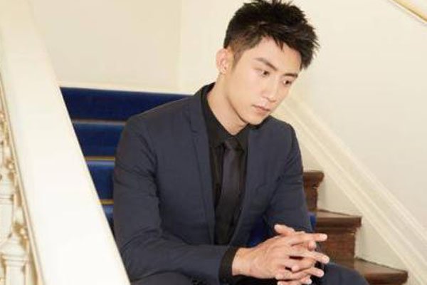 �ƾ����ĳߴ�̫������ ģ�ؼ��ϰ��������ߴ���Ȼ����