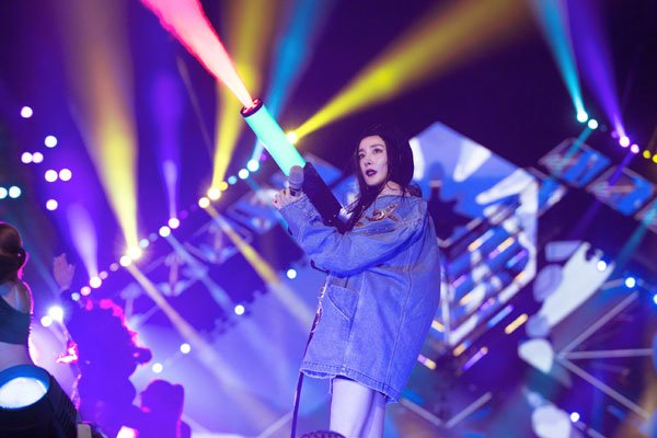 ������������С�� ����ʮ���걳���ԭ����Դ�ڴ�