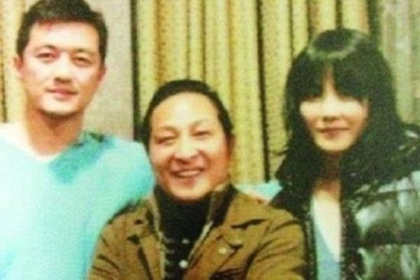 王林与李冰冰照片 李冰冰下跪王林不敢想象