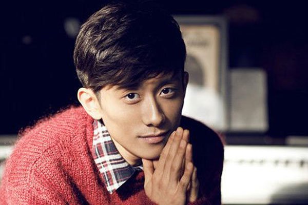 ��һɽŮ���Ѱ�ѩ��ʵ���� ���ֺ���û����ϵ��