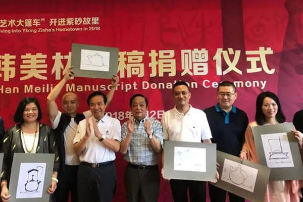 ��������ǰ�޵���Ů ǰ�κ����ι�ϵ�ǳ�����ô������