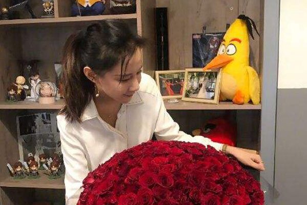 ��ܽ���ź�������ô��ʶ�� ��������Ϊϲ����Ϸ��дС˵��