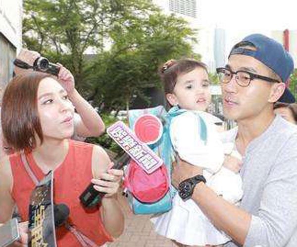 ���ݵ�СŴ����Ƭ ��Ϊ�˵�ͯ�Ǳ�����̫����