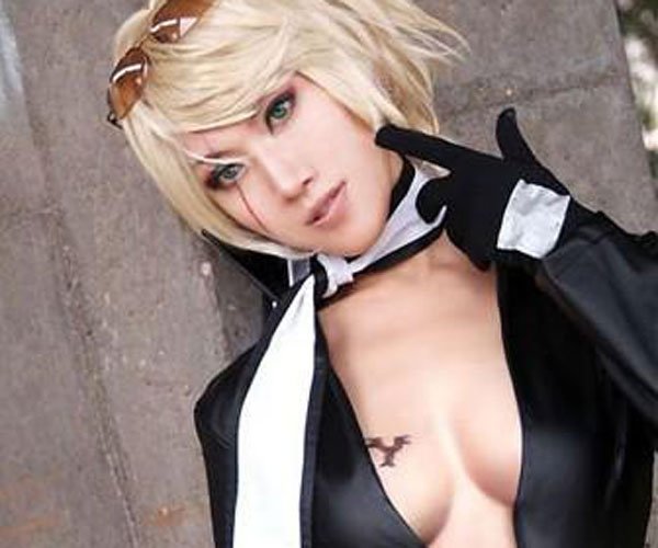 ����Ž������ �Ӵ�cosplay���޵�һ��